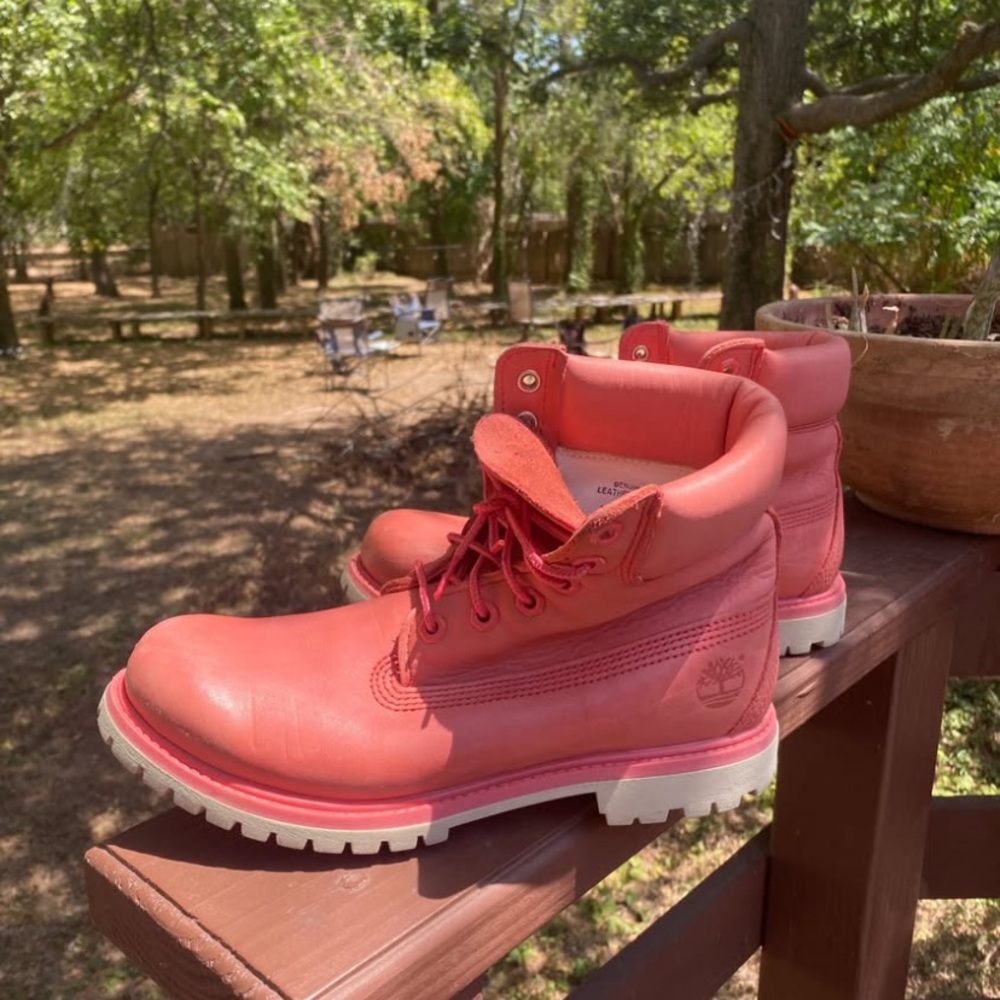 Timberland premium waterproof brownish pink women boot